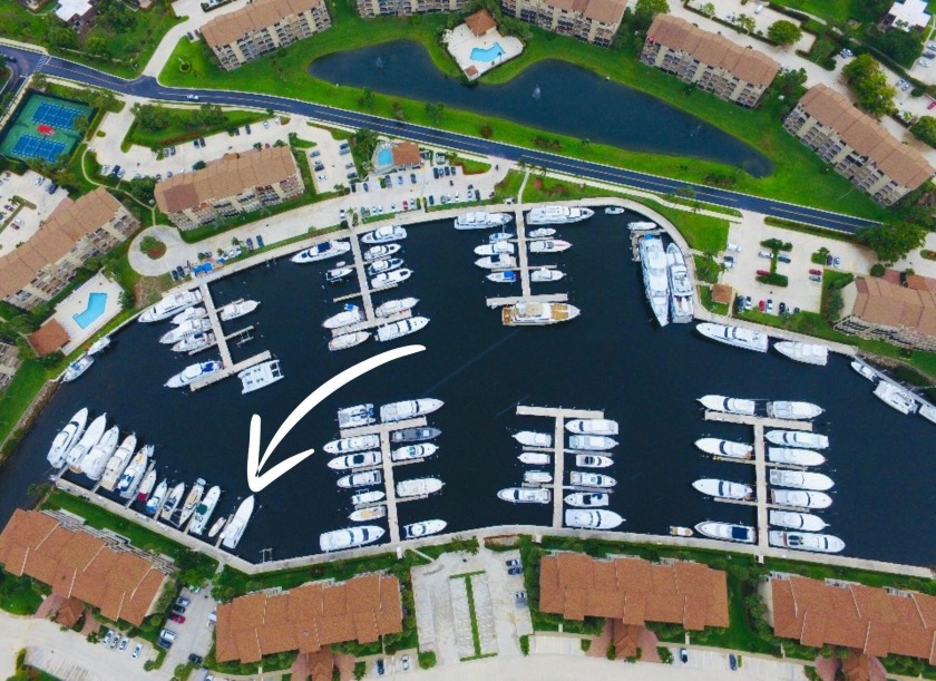 One of the widest docks in the Bluffs Marina.60' X 30' allows - Beach Lot for sale in Jupiter, Florida on Beachhouse.com