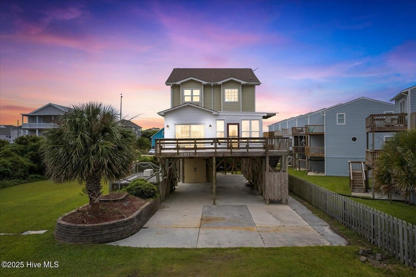 Come enjoy this classic beach house at 6915 12th Avenue in North - Beach Home for sale in North Topsail Beach, North Carolina on Beachhouse.com