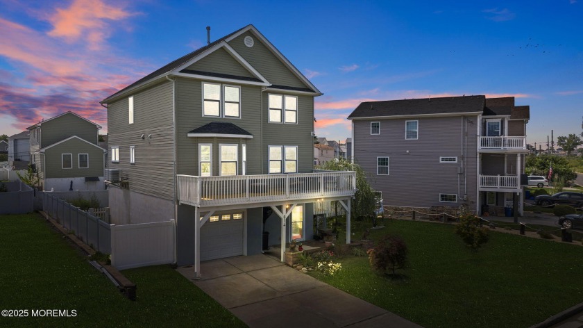 Are You Ready to Start Living Your Best Life?! Your Search Ends - Beach Home for sale in Union Beach, New Jersey on Beachhouse.com