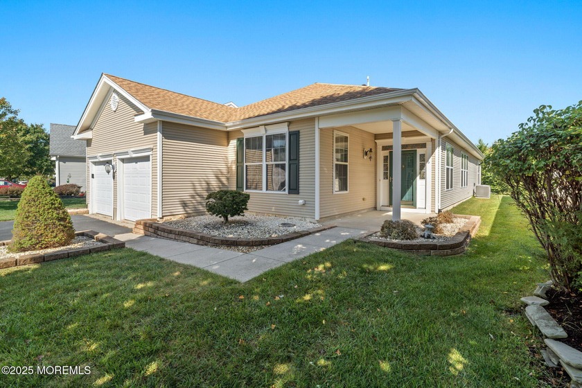 Beautiful well maintained Captiva model in the Desirable Gated - Beach Home for sale in Barnegat, New Jersey on Beachhouse.com