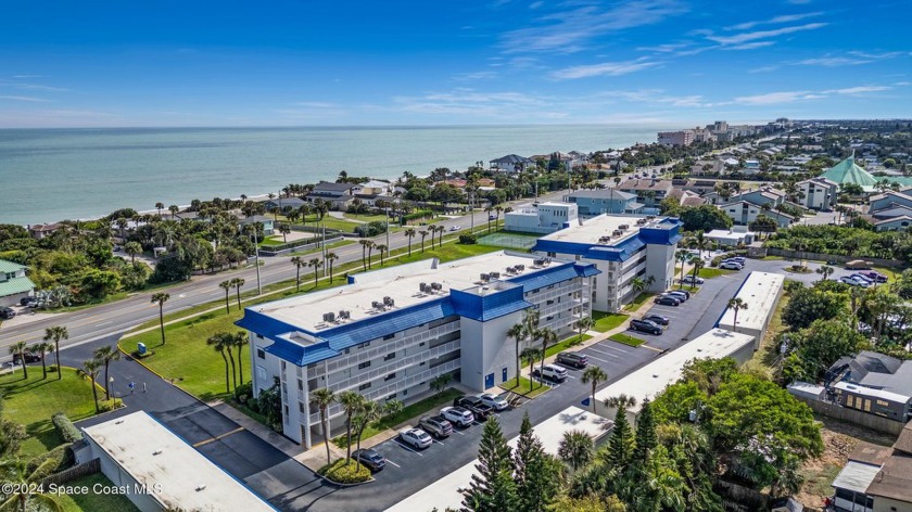 PERFECT PARADISE! This meticulously maintained unit offers a - Beach Condo for sale in Melbourne, Florida on Beachhouse.com