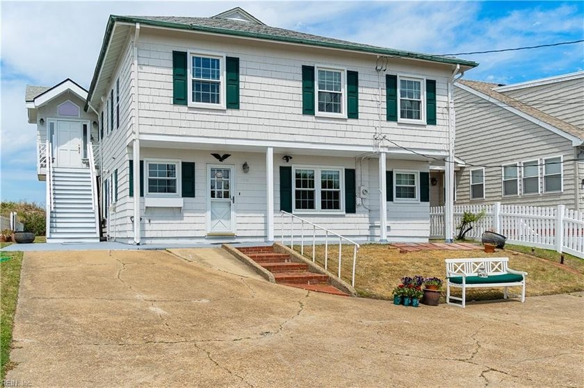Rare bayfront opportunity on Norfolk's Cottage Line with private - Beach Home for sale in Norfolk, Virginia on Beachhouse.com