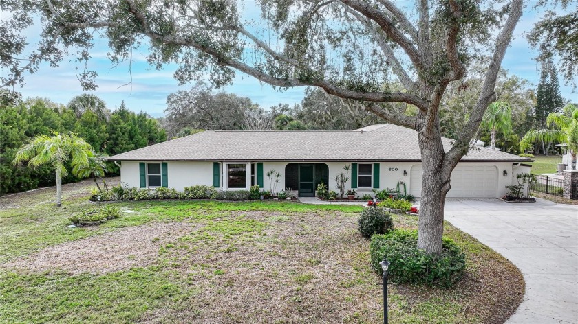 PRICE IMPROVEMENT! Looking for Acreage close to the BEACH, yet - Beach Home for sale in Nokomis, Florida on Beachhouse.com