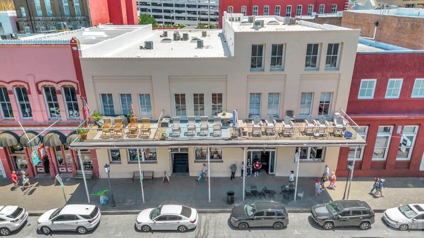 One of the most elegant historical buildings in the heart of the - Beach Commercial for sale in Galveston, Texas on Beachhouse.com