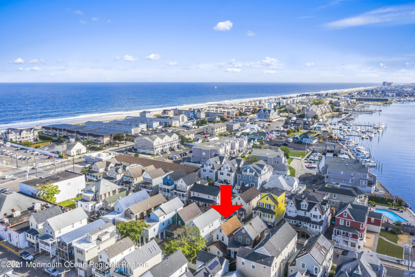 This is your chance to own on a great street in Sea Bright! - Beach Home for sale in Sea Bright, New Jersey on Beachhouse.com