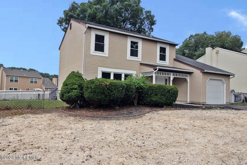 Colonial on beautiful street ready for immediate move in.  3 - Beach Home for sale in Toms River, New Jersey on Beachhouse.com