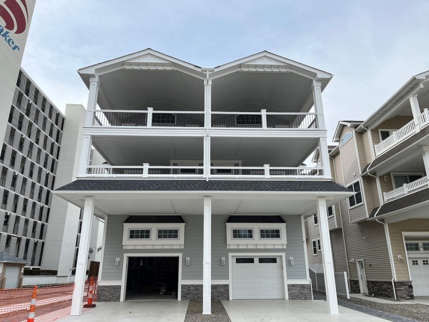 Brand new beach block construction! This 5 bedroom, 4.5 bath - Beach Townhome/Townhouse for sale in Sea Isle City, New Jersey on Beachhouse.com