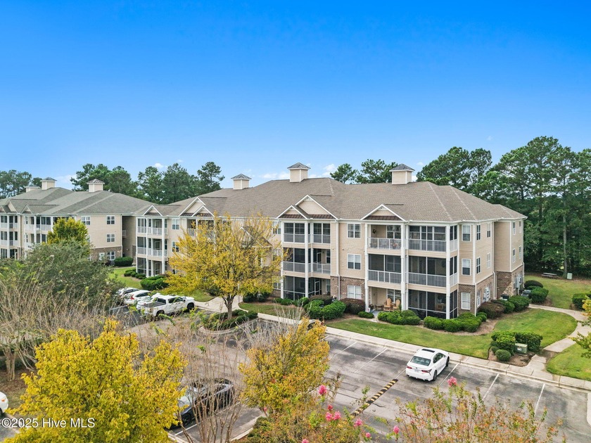 Come see this FULLY FURNISHED Crow Creek condo! This second - Beach Condo for sale in Calabash, North Carolina on Beachhouse.com