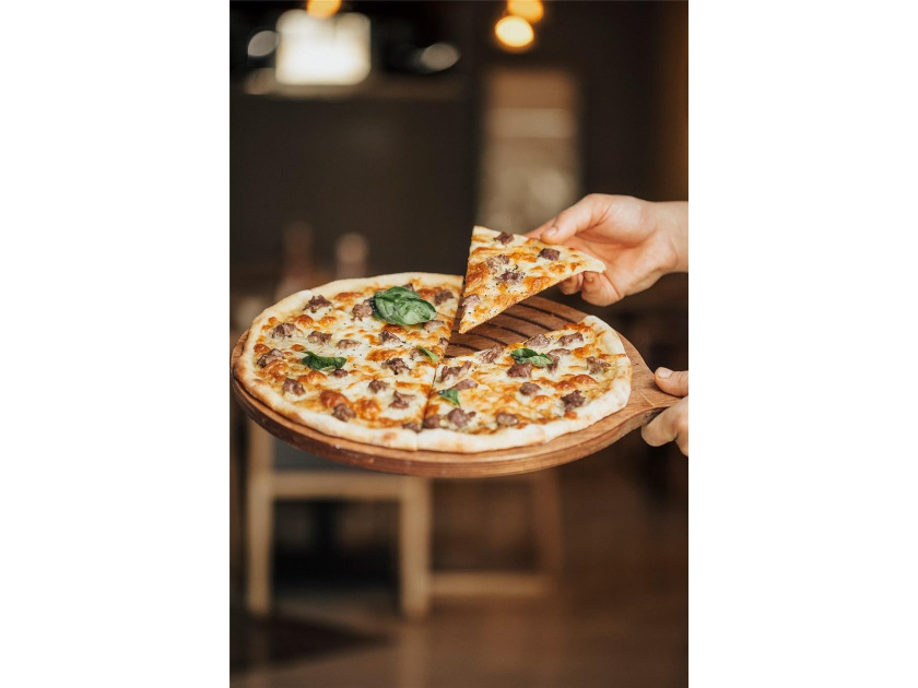 This highly profitable, semi-absentee pizzeria presents a rare - Beach Commercial for sale in Pompano Beach, Florida on Beachhouse.com