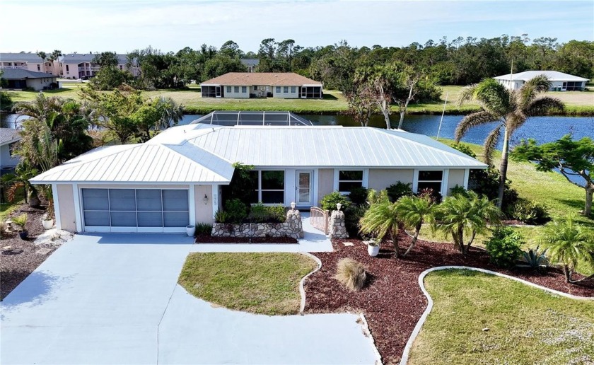 One or more photo(s) has been virtually staged. INCREDIBLE VALUE - Beach Home for sale in Rotonda West, Florida on Beachhouse.com