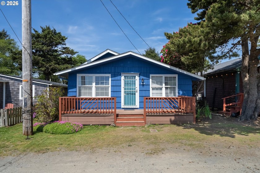 Charming Coastal Cottage just 3 blocks from the beach. This home - Beach Home for sale in Rockaway Beach, Oregon on Beachhouse.com