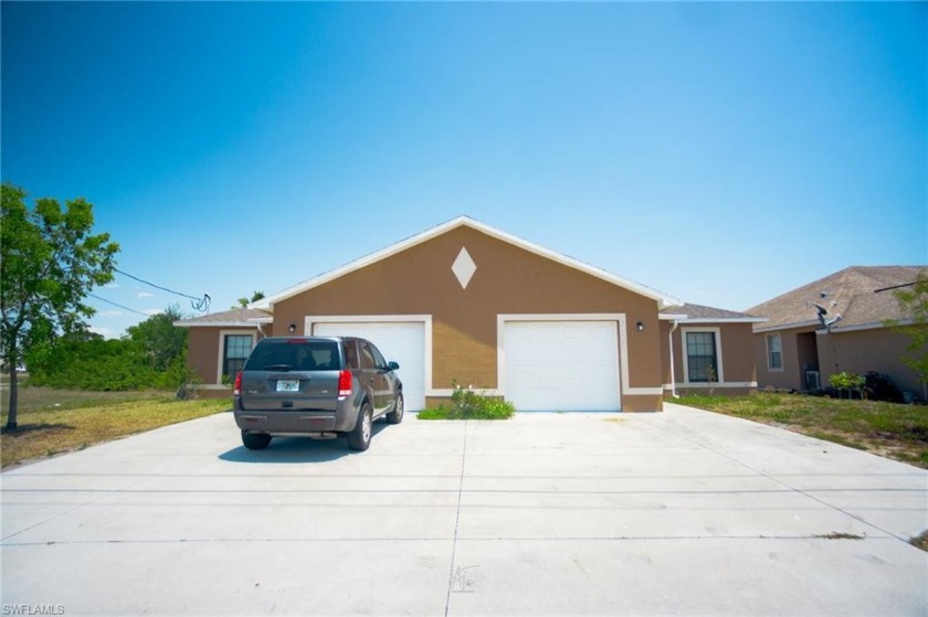 Looking for Cash Flow?  Look No more!  Like New waterfront - Beach Home for sale in Cape Coral, Florida on Beachhouse.com
