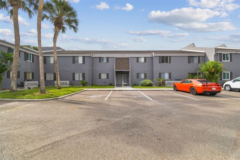 FULLY RENOVATED FOUR-Bedroom DOWNSTAIRS Condo with STUNNING Lake - Beach Condo for sale in Tampa, Florida on Beachhouse.com