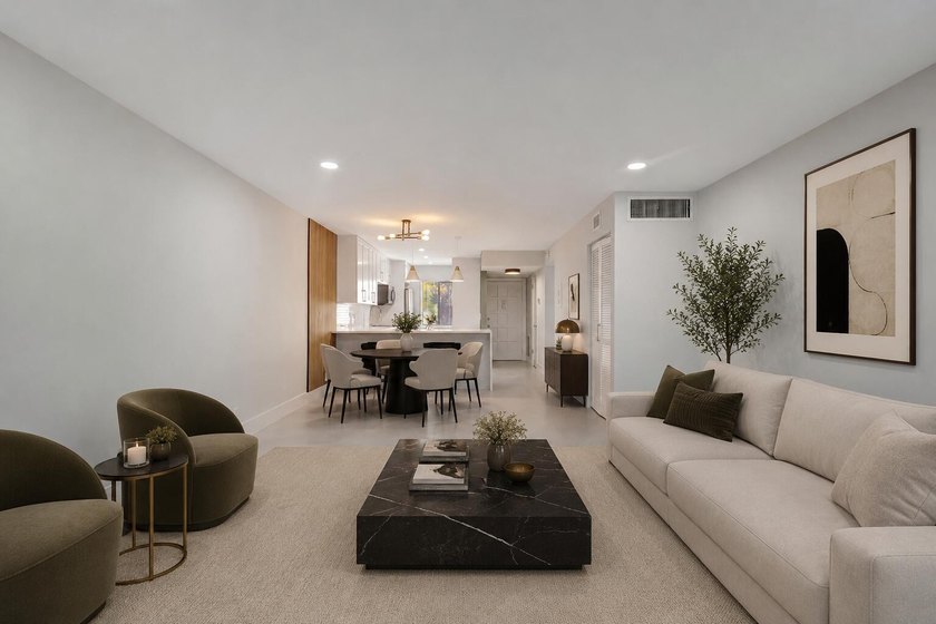 Beautifully renovated 2BR/2BA apartment featuring a bright - Beach Condo for sale in Lake Worth, Florida on Beachhouse.com