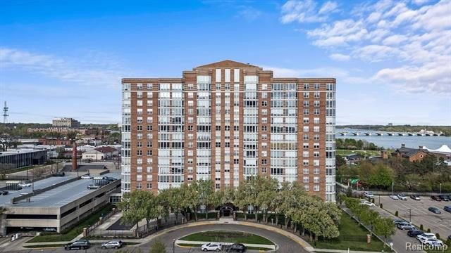 Experience luxury living with breathtaking East-facing views of - Beach Condo for sale in Detroit, Michigan on Beachhouse.com