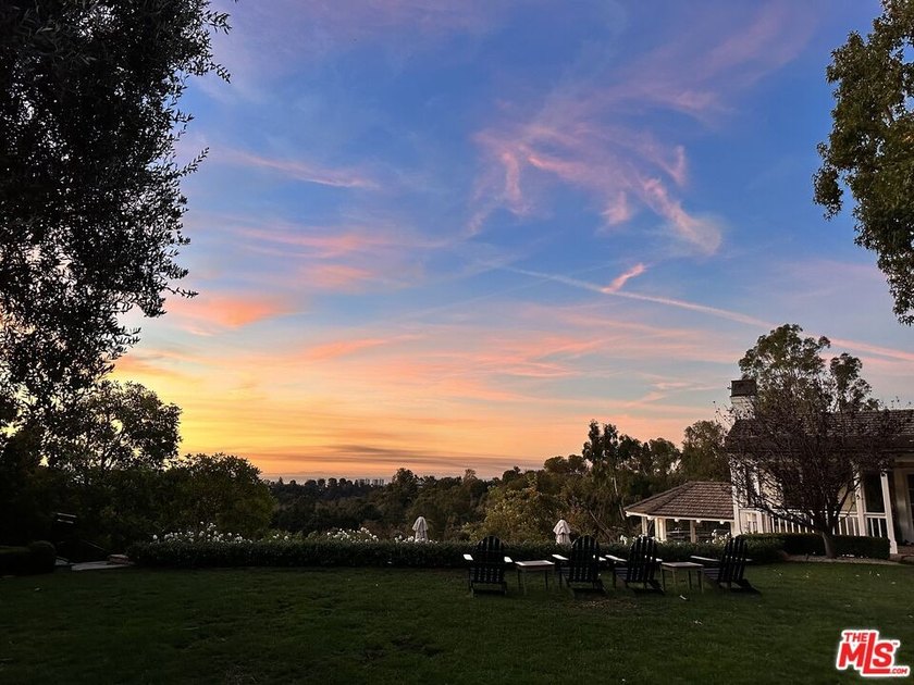 Opportunities like this are extraordinarily rare in the Pacific - Beach Home for sale in Pacific Palisades, California on Beachhouse.com