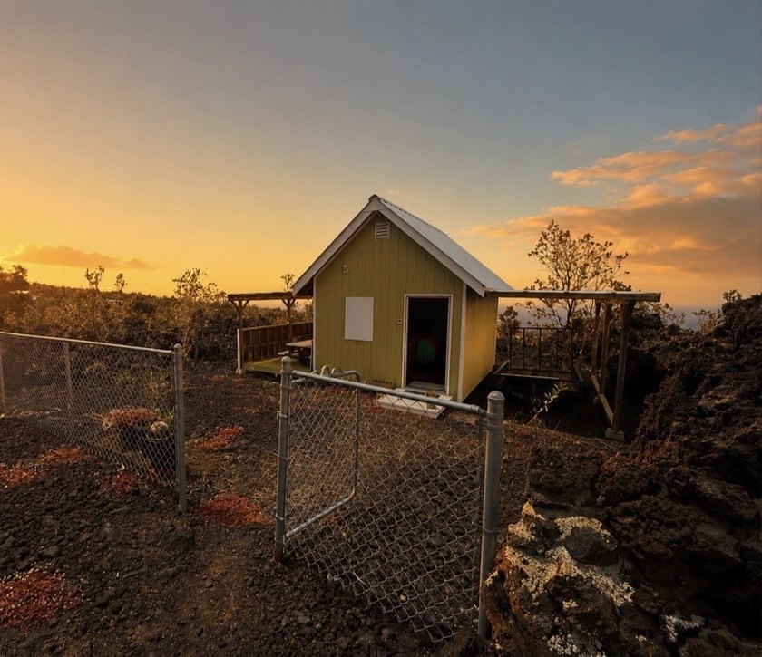 PRICED to SELL! This cozy cabin in HOVE has so much potential - Beach Home for sale in Ocean View, Hawaii on Beachhouse.com