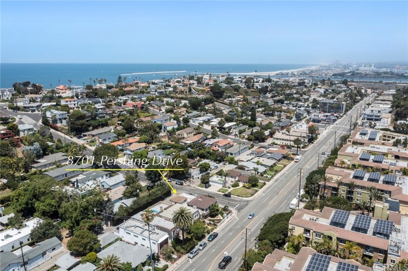 Welcome to this charming DUPLEX property situated in the lovely - Beach Home for sale in Playa Del Rey, California on Beachhouse.com