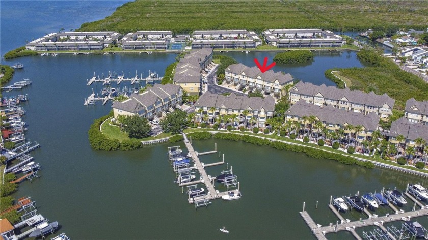 MOTIVATED SELLER - PRICE REDUCTION! WATERFRONT TOWNHOME w/DOCK - Beach Townhome/Townhouse for sale in Tampa, Florida on Beachhouse.com