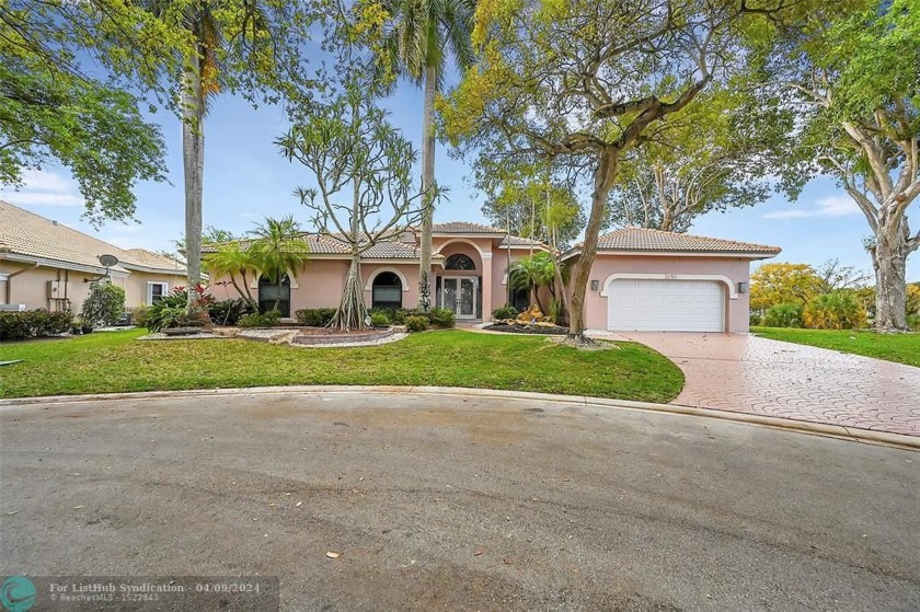 4 Bedroom, 2 Full bathrooms and 2 Half baths in this pool home - Beach Home for sale in Coral Springs, Florida on Beachhouse.com