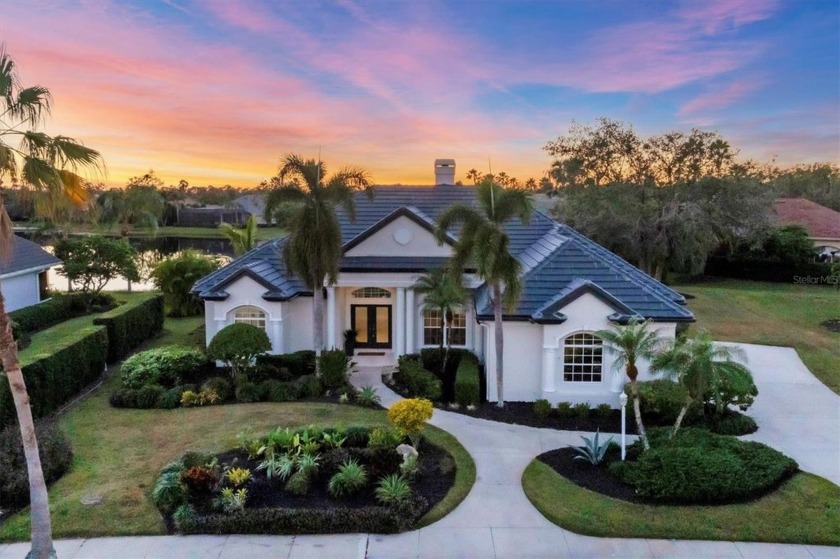 Welcome to 8509 Royal Birkdale Circle in the gated community of - Beach Home for sale in Lakewood Ranch, Florida on Beachhouse.com