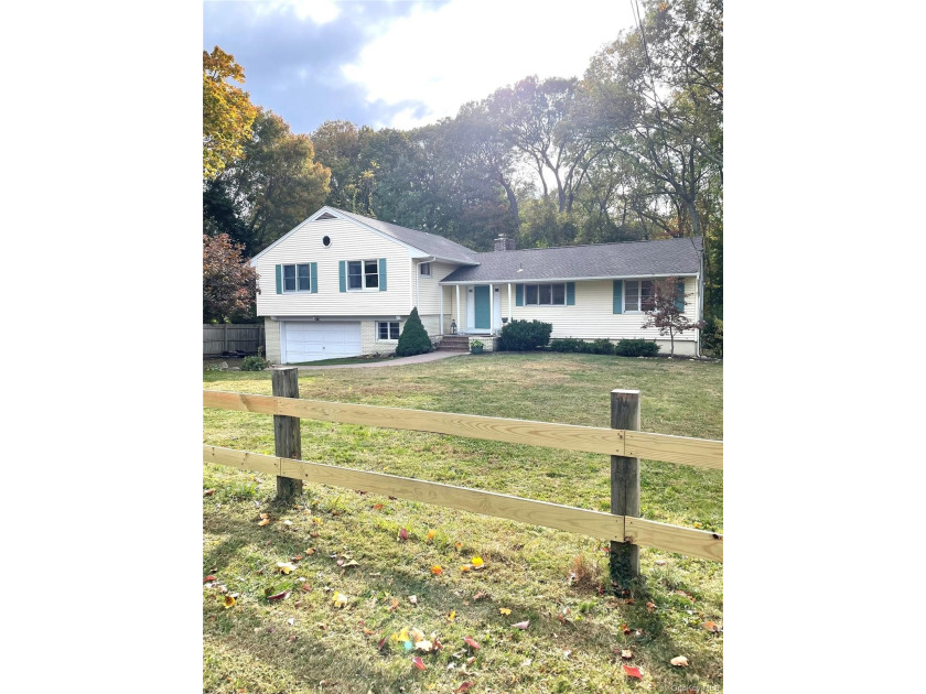 Not your typical split level! Welcome to 300 Washington Drive - Beach Home for sale in Centerport, New York on Beachhouse.com