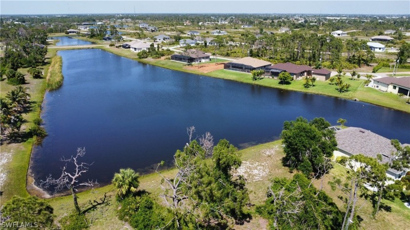 Must see! Beautiful lotslake front at Rotonda West in Placida - Beach Lot for sale in Placida, Florida on Beachhouse.com