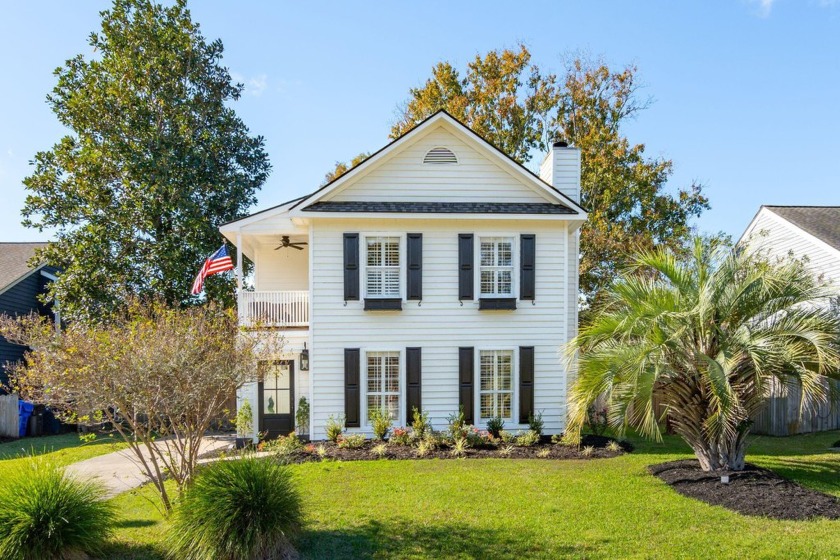 Nestled in the heart of South Mount Pleasant this charming - Beach Home for sale in Mount Pleasant, South Carolina on Beachhouse.com