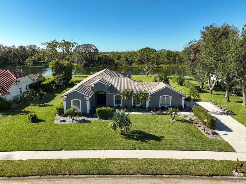 Under contract-accepting backup offers. Beautifully updated - Beach Home for sale in Sarasota, Florida on Beachhouse.com