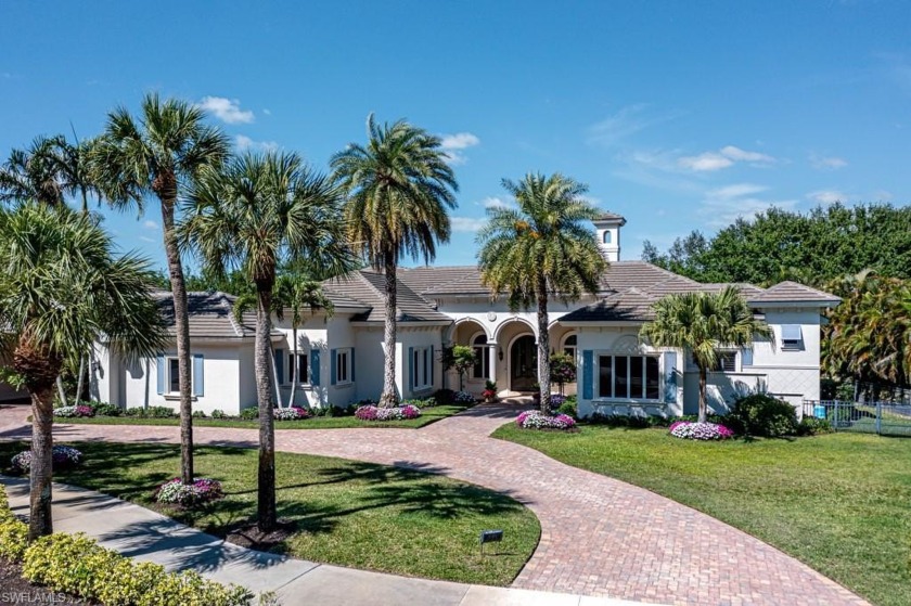 Stunning single story estate home caters to large families and - Beach Home for sale in Naples, Florida on Beachhouse.com