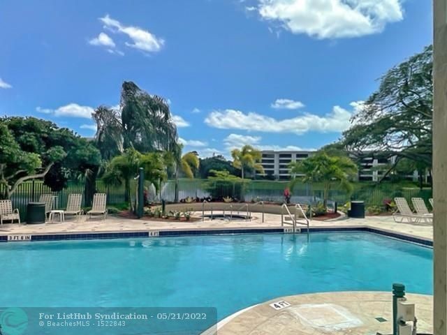 2 PRIMARY BEDROOMS W/ 2 BATHS IN SOUGHT AFTER VERANO WITH A - Beach Condo for sale in Delray Beach, Florida on Beachhouse.com