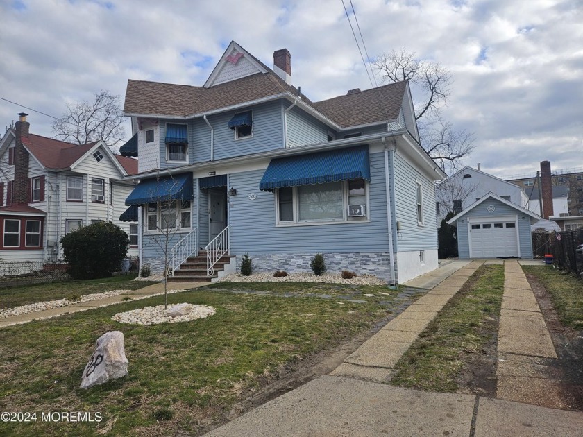 Unlock a lucrative opportunity with this well-maintained - Beach Lot for sale in Keansburg, New Jersey on Beachhouse.com