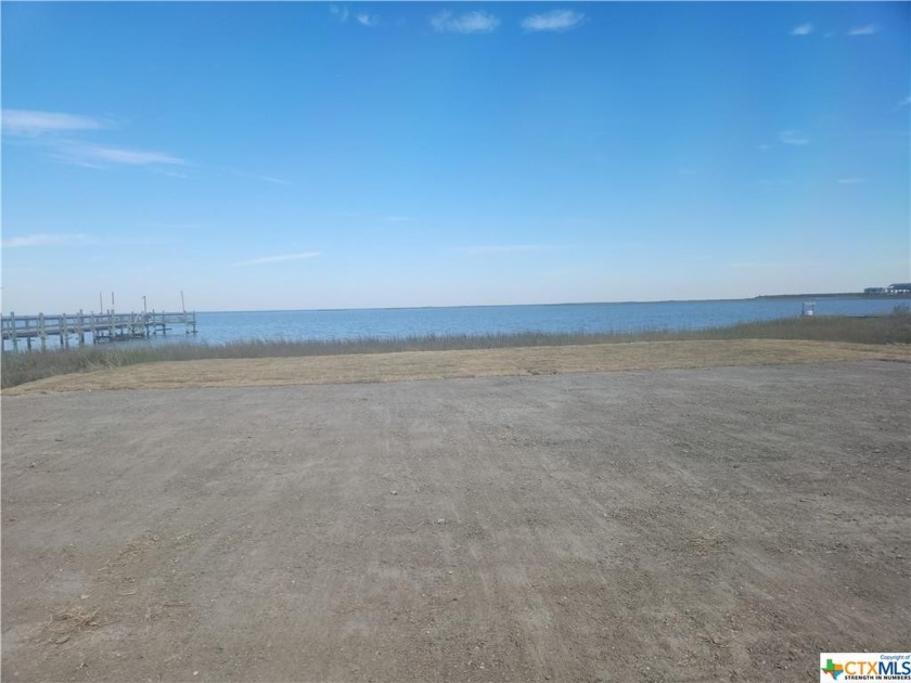 WATERFRONT FISHERMAN'S PARADISE Breathtaking bay front lot on - Beach Lot for sale in Gilchrist, Texas on Beachhouse.com