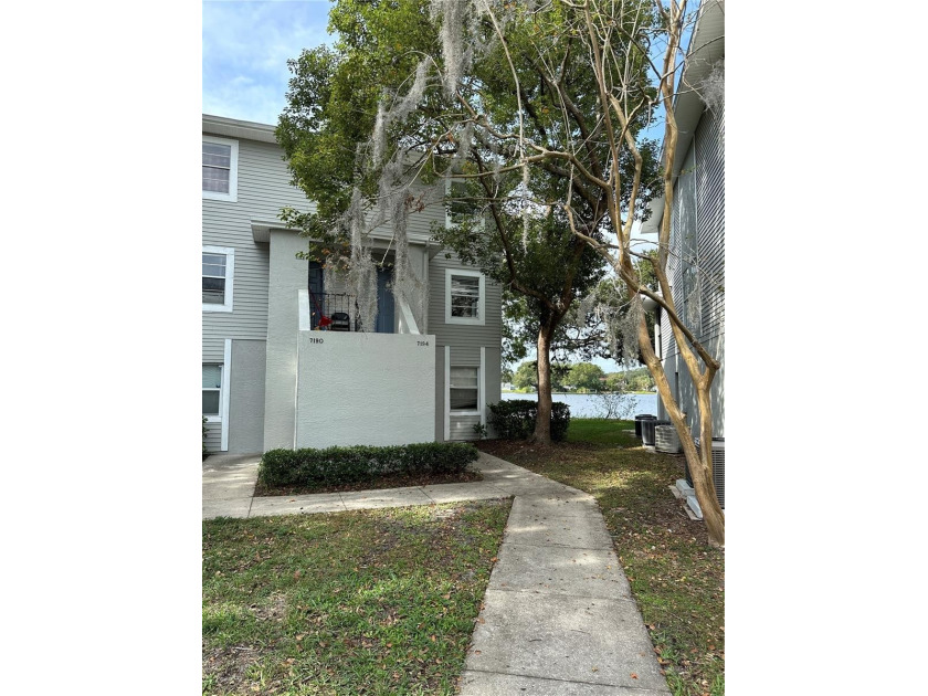 Recently remodeled - 2 bedroom/1.5 bath waterfront condominium! - Beach Condo for sale in Tampa, Florida on Beachhouse.com