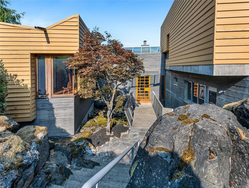 Available for the first time *Boulder House* is an architectural - Beach Home for sale in North Saanich, British Columbia on Beachhouse.com