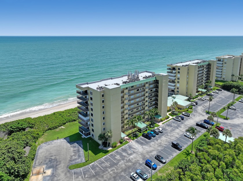 BEAUTIFUL FURNISHED FARELY NEW , HUGE MASTER SHOWER , TOTALLY RE - Beach Condo for sale in Jensen Beach, Florida on Beachhouse.com