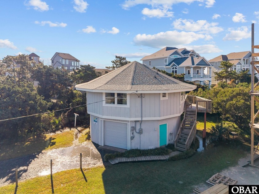 When Pigs Fly is a mere 200 feet from the ocean dunes. The - Beach Home for sale in Hatteras Island, North Carolina on Beachhouse.com