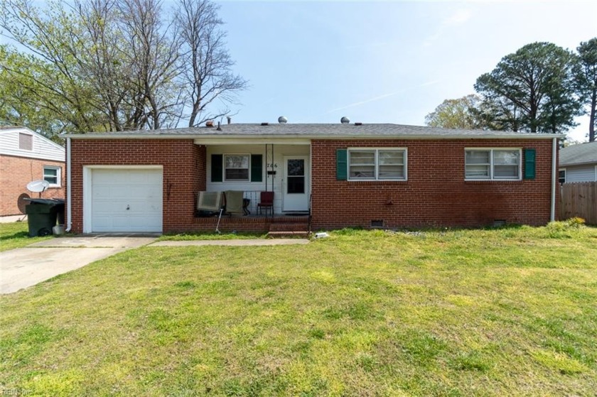 Fantastic 3 bedroom, 1.5 bath all brick home with attached - Beach Home for sale in Hampton, Virginia on Beachhouse.com
