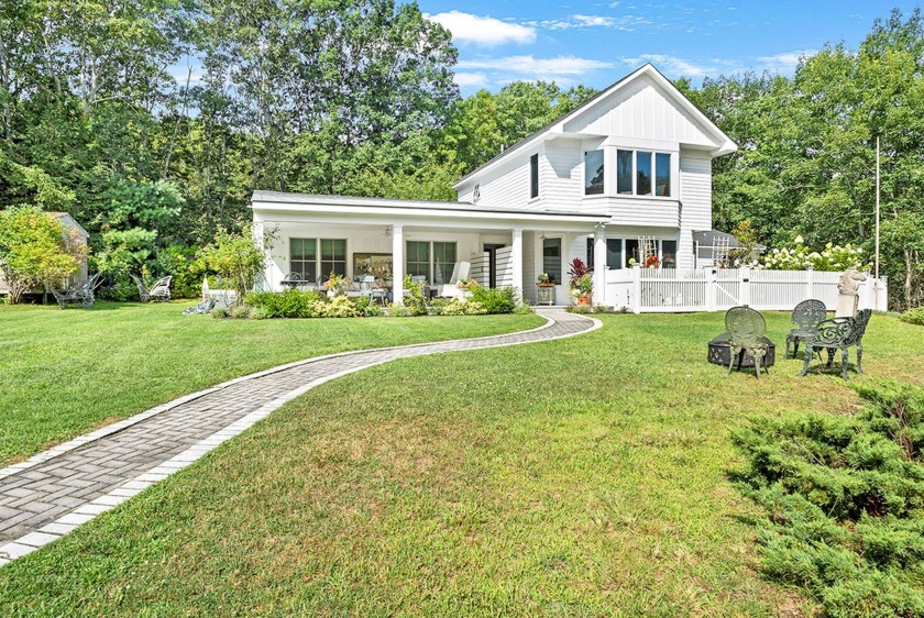 Opportunity awaits in this Sag Harbor farm house located minutes - Beach Home for sale in Sag Harbor, New York on Beachhouse.com