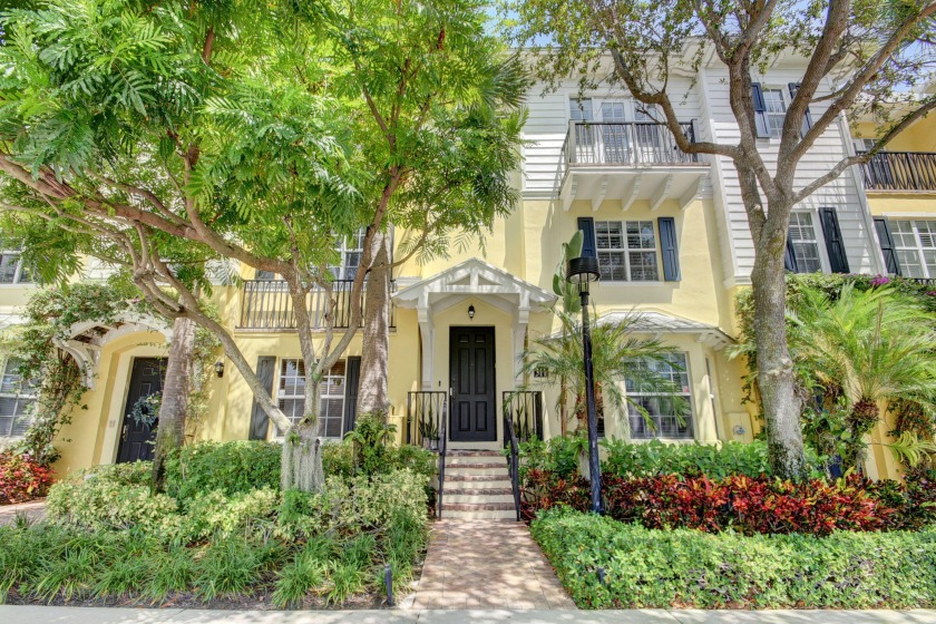 Beautiful Magnolia located in the downtown neighborhood of - Beach Townhome/Townhouse for sale in West Palm Beach, Florida on Beachhouse.com