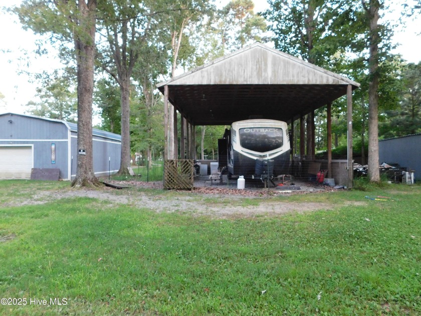 Looking for that perfect weekend getaway spot? Here it is. Lot - Beach Lot for sale in Hertford, North Carolina on Beachhouse.com