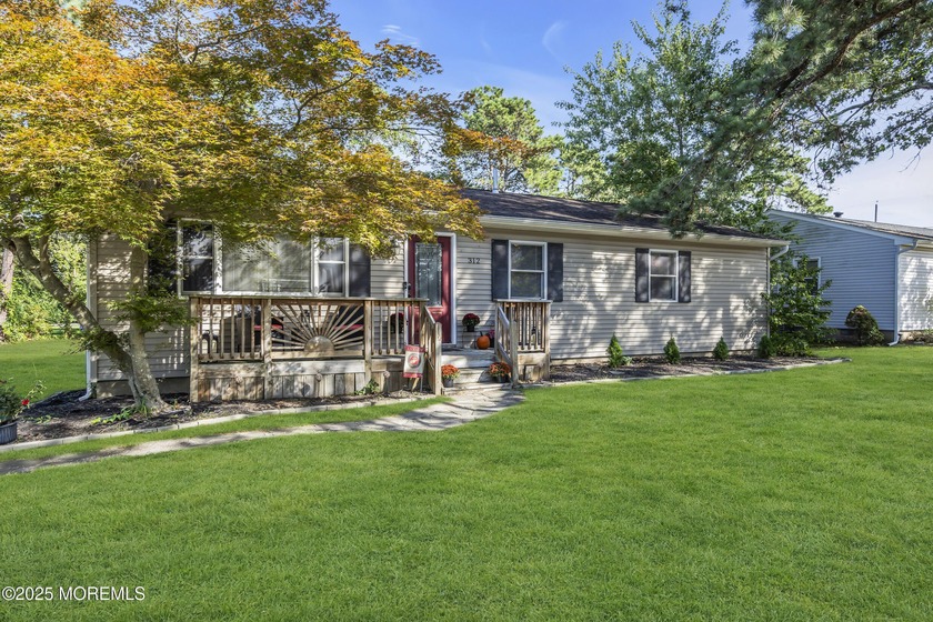 CHARMING MOVE IN READY RANCH IN THE DESIRABLE PINE LAKE PARK - Beach Home for sale in Toms River, New Jersey on Beachhouse.com