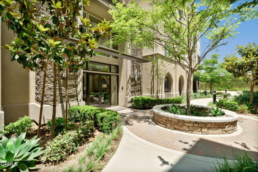 **Modern Coastal Living in Oxnard's Sought-After Wagon Wheel - Beach Condo for sale in Oxnard, California on Beachhouse.com