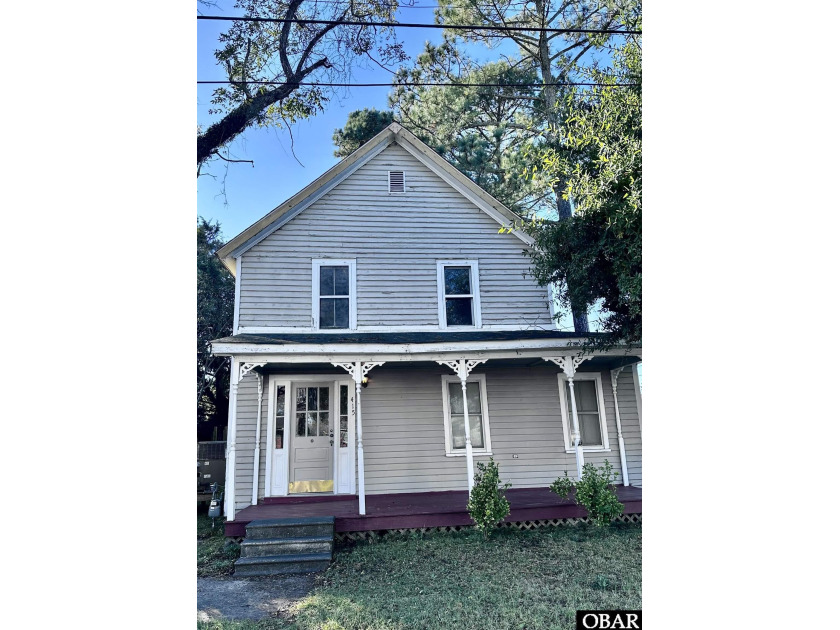 Fixer-upper located in the riverfront town of Columbia, NC in - Beach Home for sale in Columbia, North Carolina on Beachhouse.com