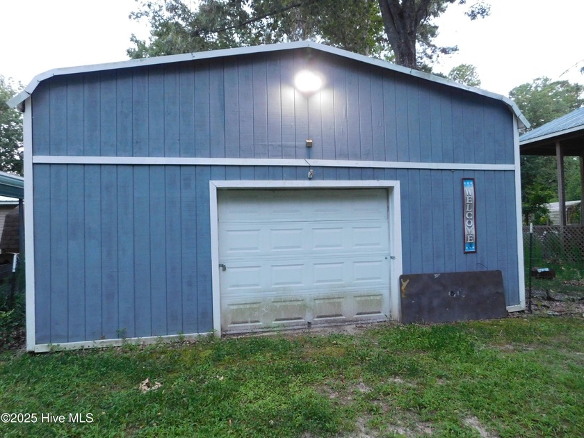 Looking for that perfect weekend getaway spot? Here it is. Lot - Beach Lot for sale in Hertford, North Carolina on Beachhouse.com