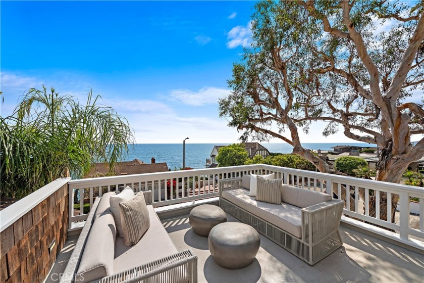 Experience beach living in this stunning Hamptons-style home - Beach Home for sale in Laguna Beach, California on Beachhouse.com