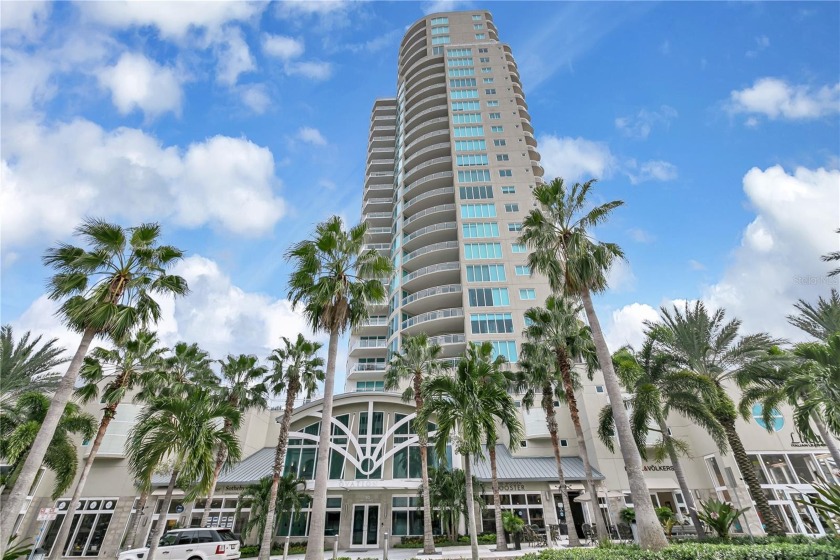 Welcome to Ovation, a pinnacle of luxury living in downtown - Beach Condo for sale in St. Petersburg, Florida on Beachhouse.com