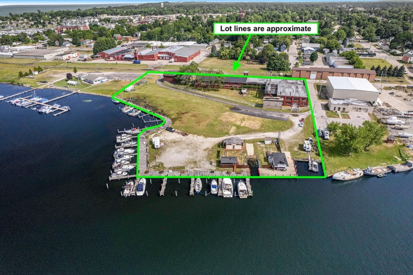 City of Ludington - Development and/or Business opportunity - - Beach Commercial for sale in Ludington, Michigan on Beachhouse.com