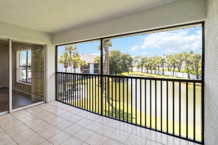 This beautiful 3/2 Condo has BRAND NEW AC, BRAND NEW APPLIANCES - Beach Condo for sale in Cape Canaveral, Florida on Beachhouse.com