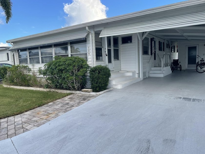 Look no more for a community that is by the water! This - Beach Home for sale in Stuart, Florida on Beachhouse.com